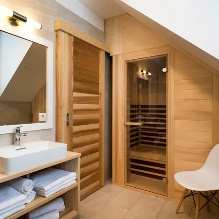 Sivka - Private Sauna Apartment Cerklje na Gorenjskem
